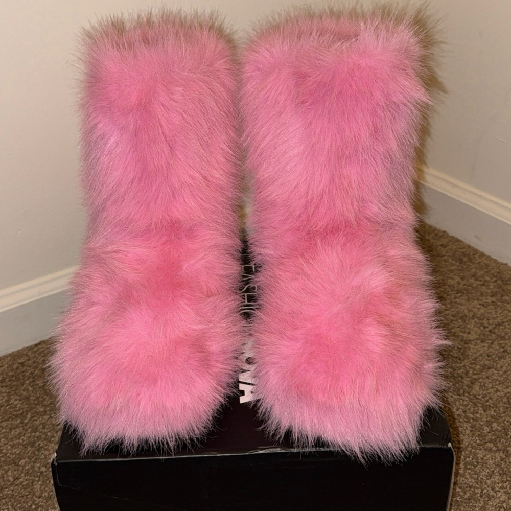 Pink Faux Fur Booties